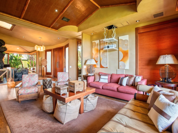 Luxury Estate Vacation Home - Golf Course Estate Near Beach